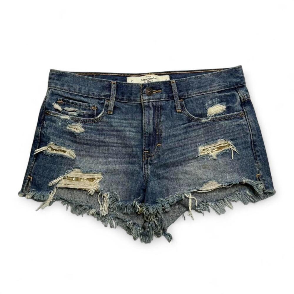 Abercrombie & Fitch Denim Distressed Shorts size 2 waist size 26 Cute Going Out